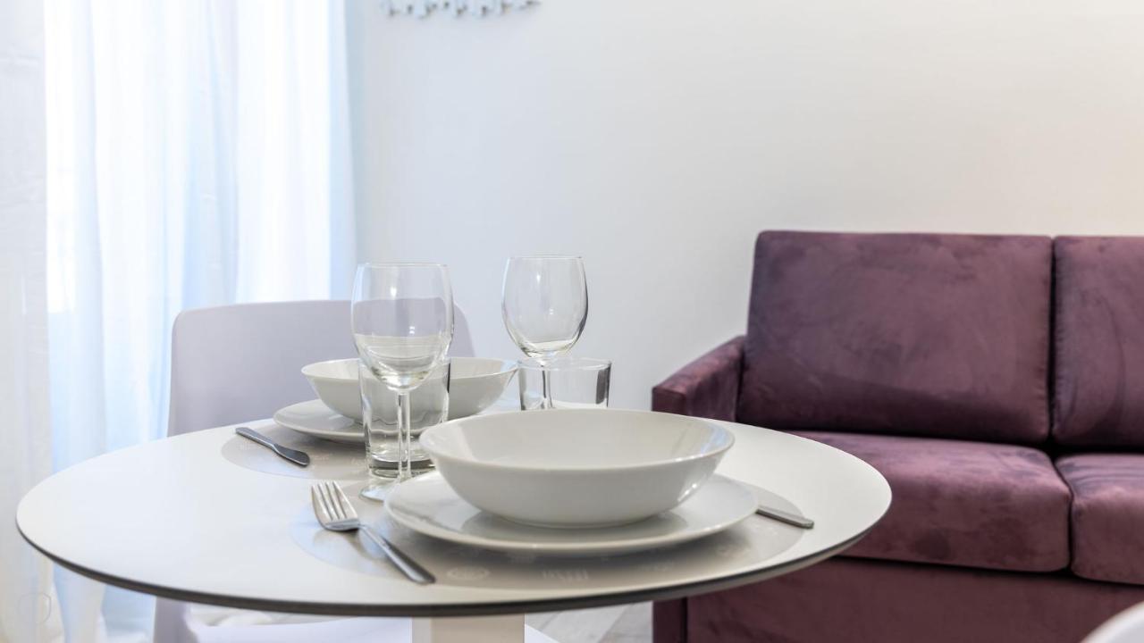 Italianway - The B Village Business มิลาน ภายนอก รูปภาพ