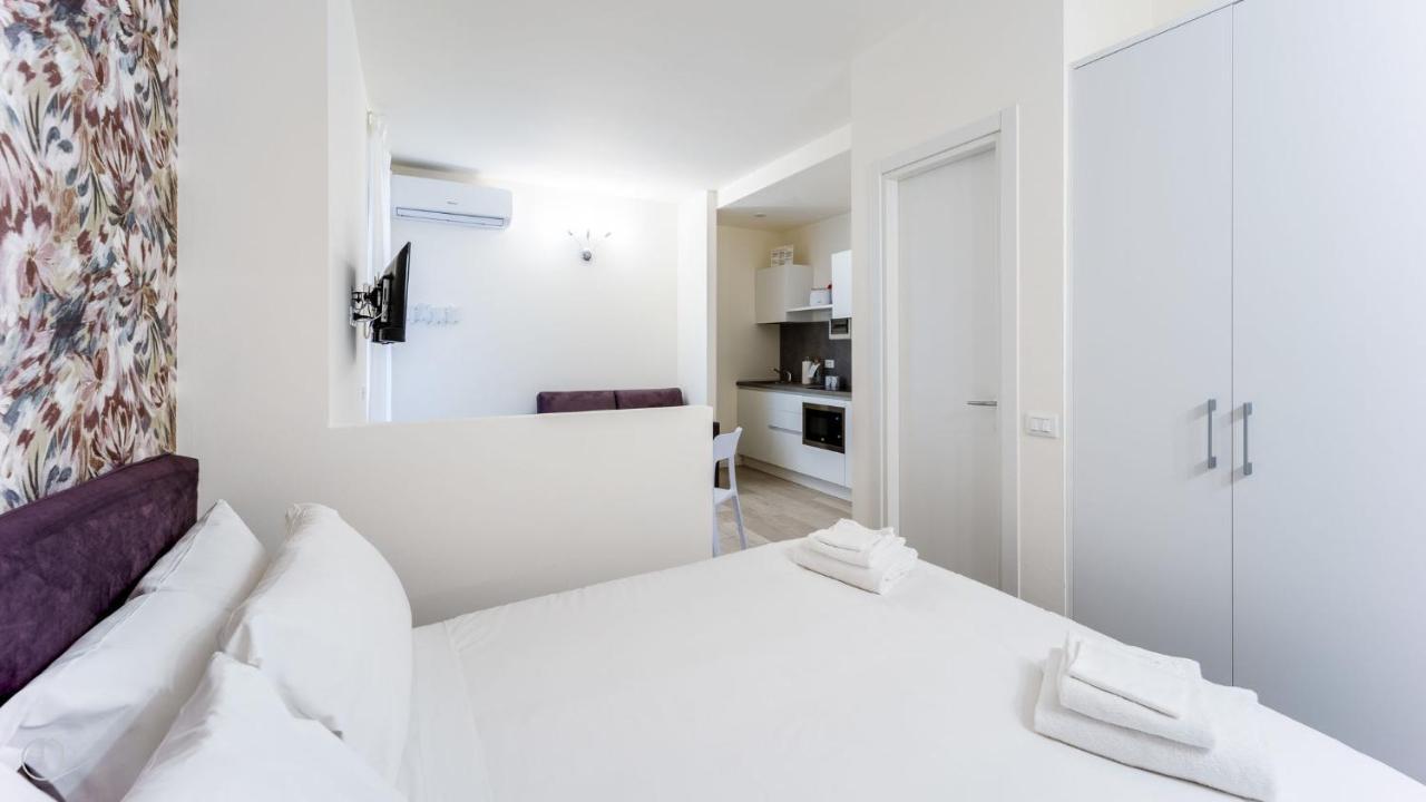 Italianway - The B Village Business มิลาน ภายนอก รูปภาพ